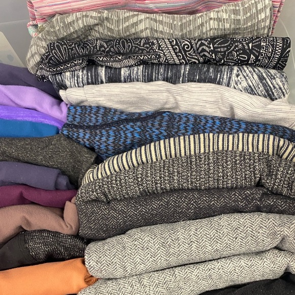 Lululemon Leggings - Picture 6 of 17